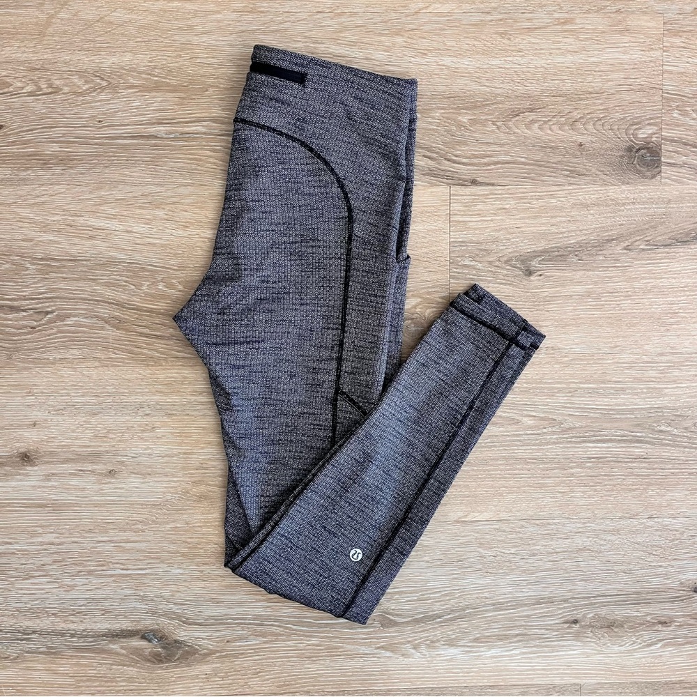 Lululemon Speed Up Tight 28" *Full-On Luxtreme